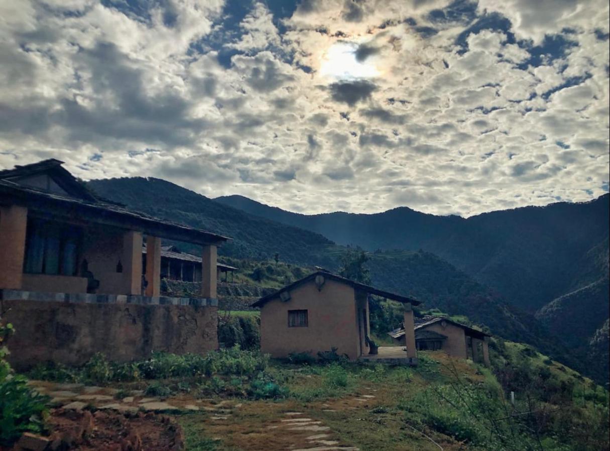 The Goat Village Myani Luaran gambar